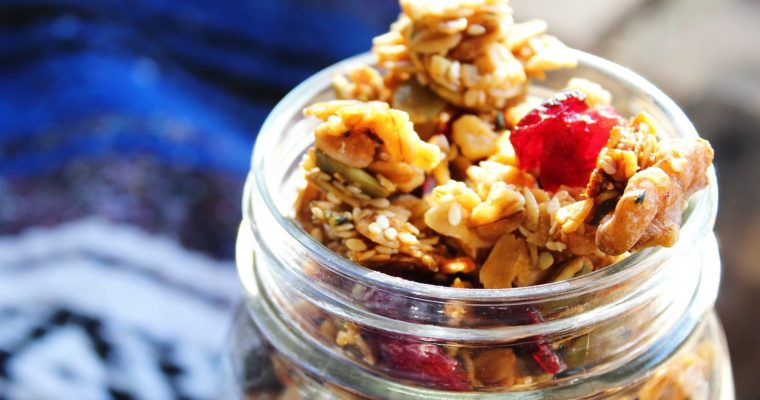 ‘Brain-Loving’ Walnut & Blueberry Granola