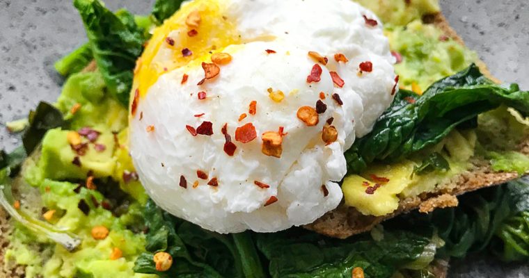 3 ways to add veggies + spice to your morning eggs!